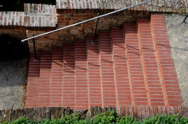 Brick Steps Repair in Franklin