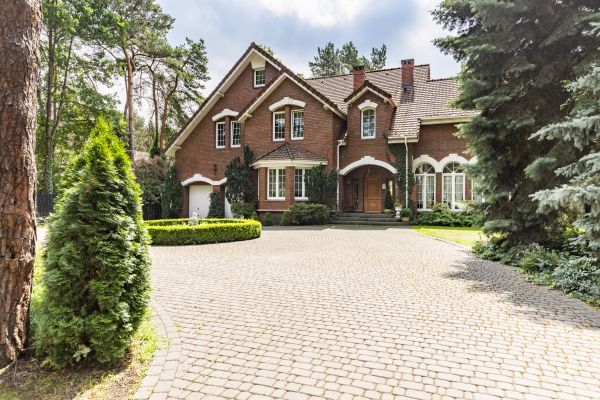 Driveway Brick Repair in Franklin