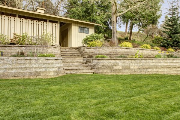 Retaining Wall Construction in Franklin